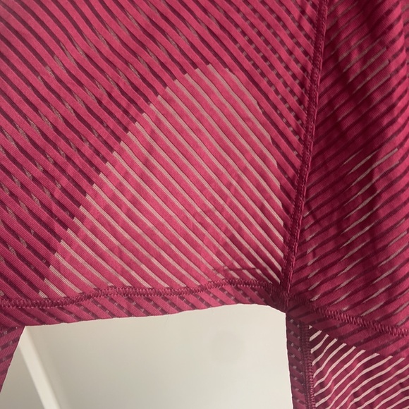 Lululemon Ahead By Miles Short Sleeve - Picture 8 of 13